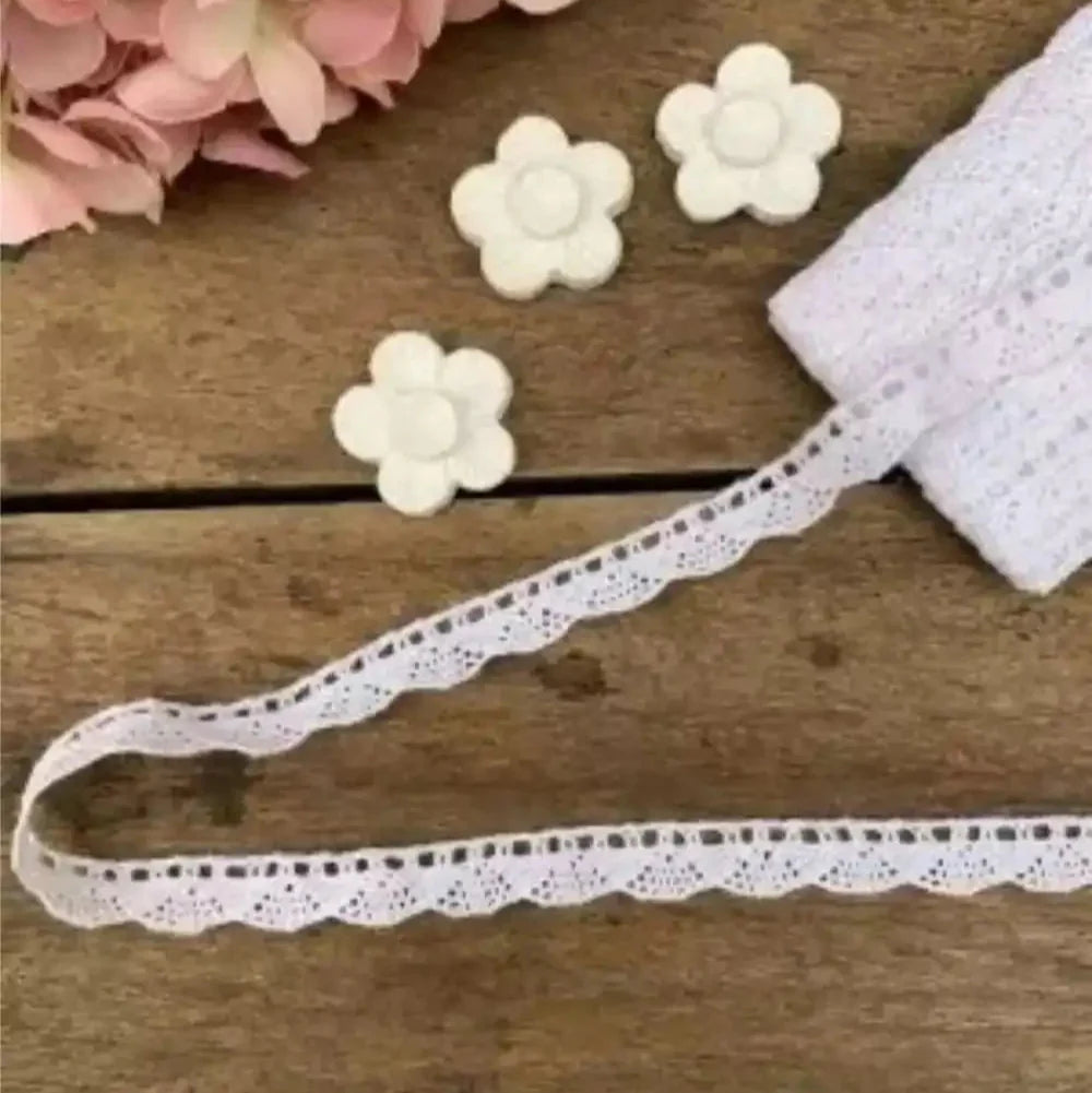 Renda de algodão branca - Largura: 1,2 Centímetros - 10 Metros