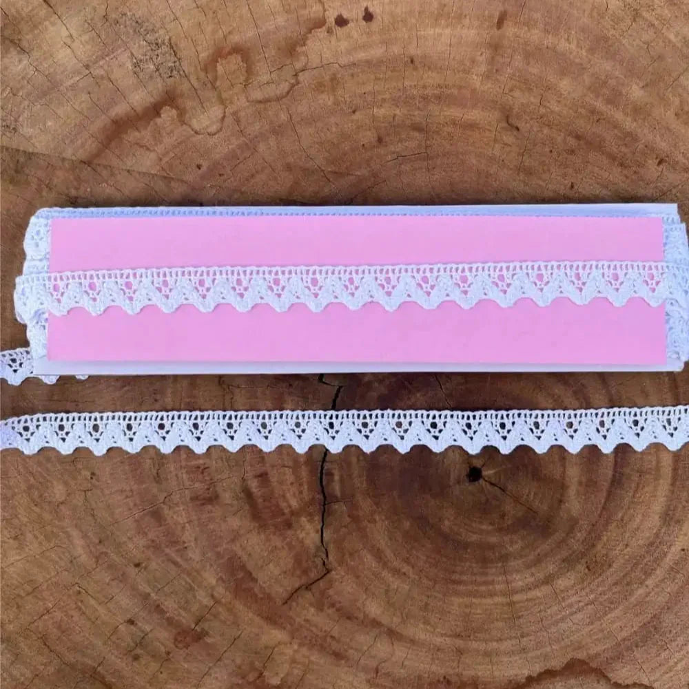 Renda de algodão Branca - Largura: 1,4 Centímetros - 10 Metros